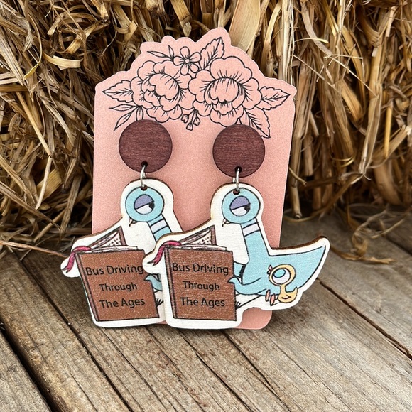 Mo Willems “ Pigeon and Duckling” Book Character Teacher Earrings - Picture 3 of 10